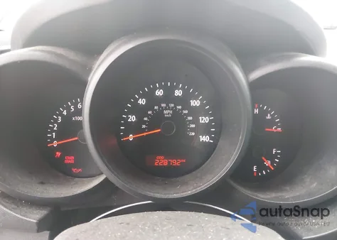 2010 Kia Soul + from USA, damaged, VIN KNDJT2A2XA7038402